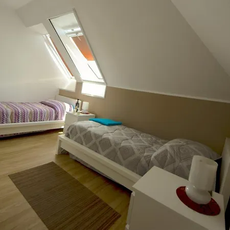 Bed and breakfast Hunters House Kft *