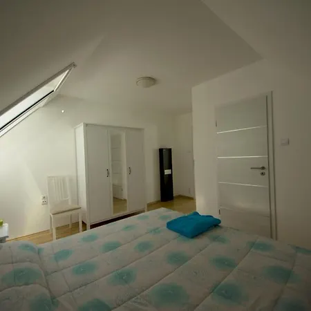 Bed & Breakfast Hunters House Kft Toltestava