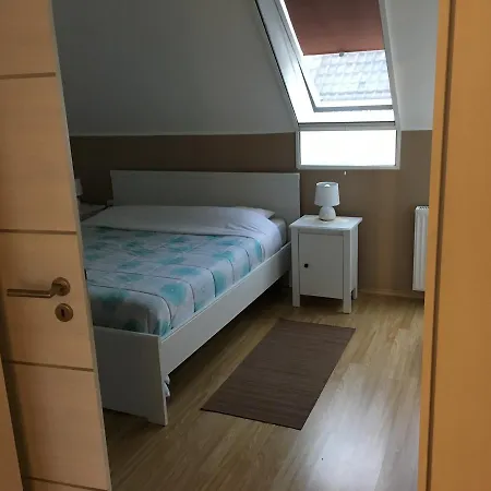 Bed and breakfast Hunters House Kft Toltestava