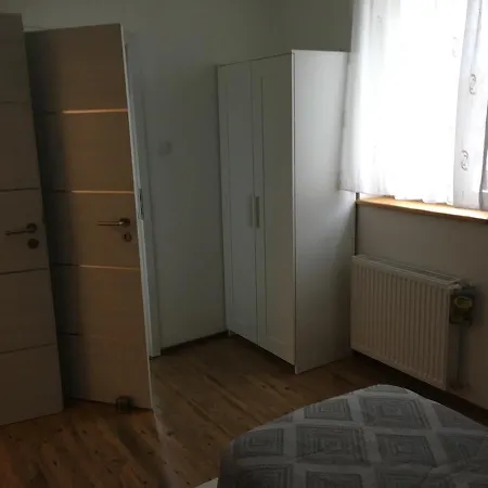 Hunters House Kft Bed & Breakfast Toltestava