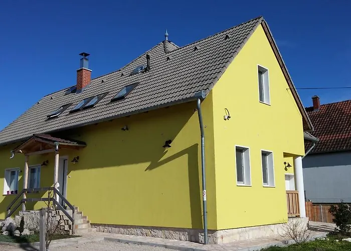 Hunters House Kft Toltestava